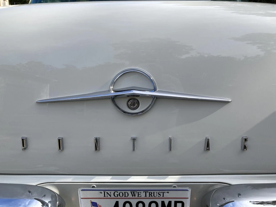 1957 Pontiac Chieftain - Image 23 of 31
