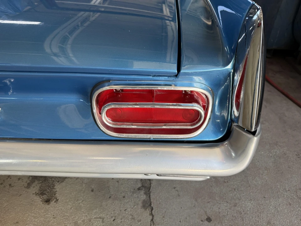 1961 Pontiac Catalina 3rd Gen - Image 27 of 31