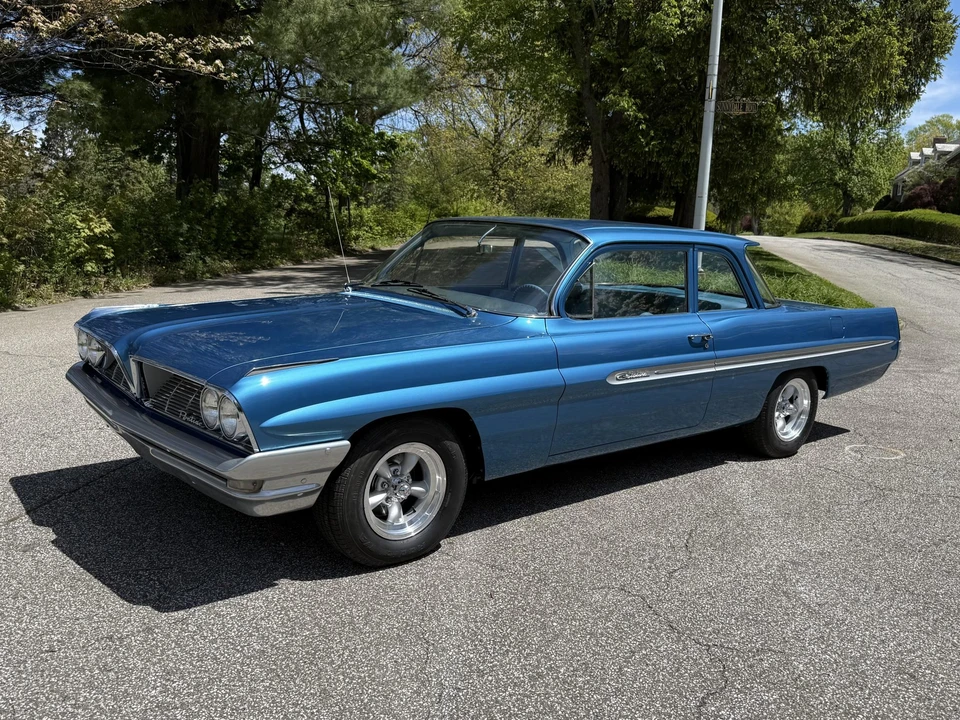 1961 Pontiac Catalina 3rd Gen - Image 3 of 31