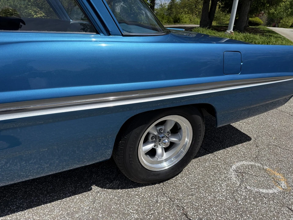 1961 Pontiac Catalina 3rd Gen - Image 22 of 31