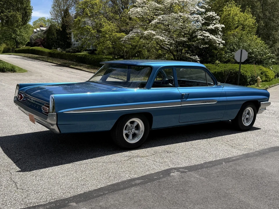 1961 Pontiac Catalina 3rd Gen - Image 12 of 31