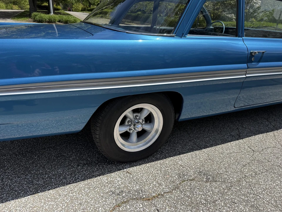 1961 Pontiac Catalina 3rd Gen - Image 21 of 31