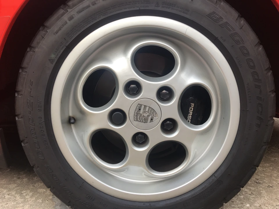 1987 Porsche 944 Turbo - Image 17 of 31