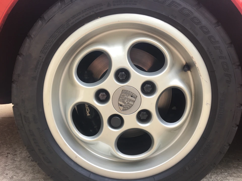 1987 Porsche 944 Turbo - Image 18 of 31