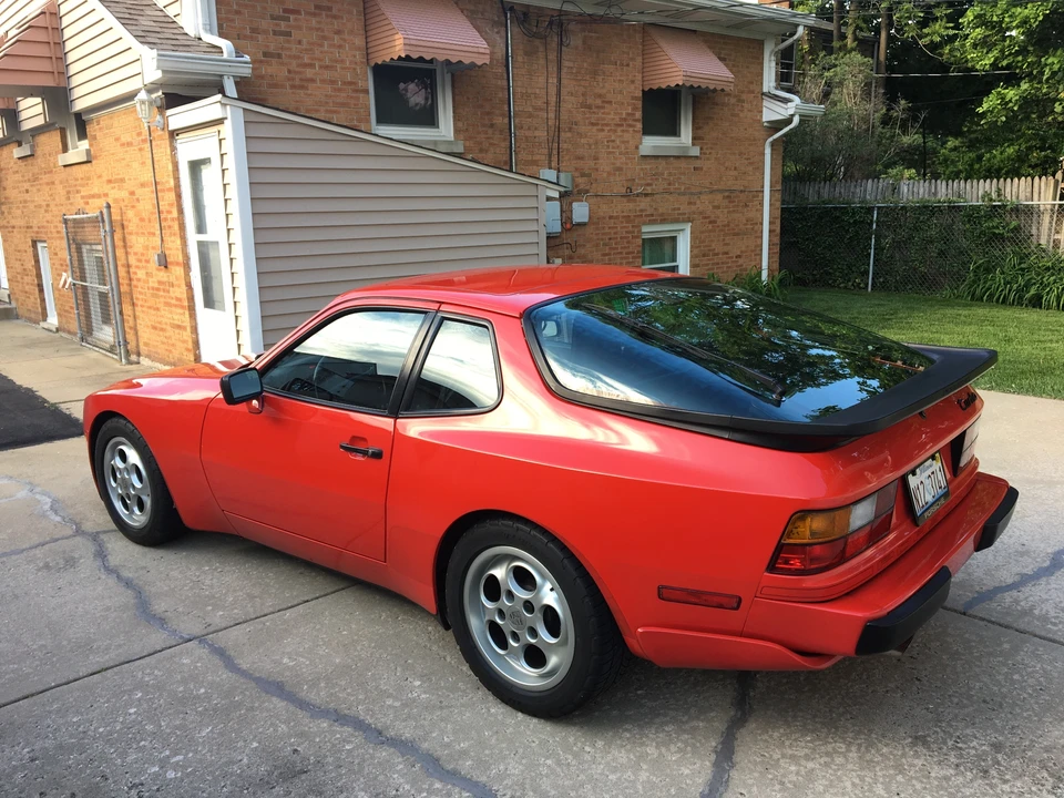 1987 Porsche 944 Turbo - Image 11 of 31