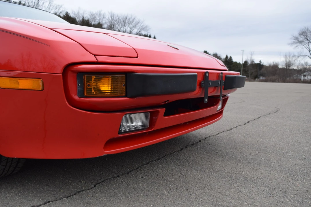 1987 Porsche 944 - Image 19 of 31