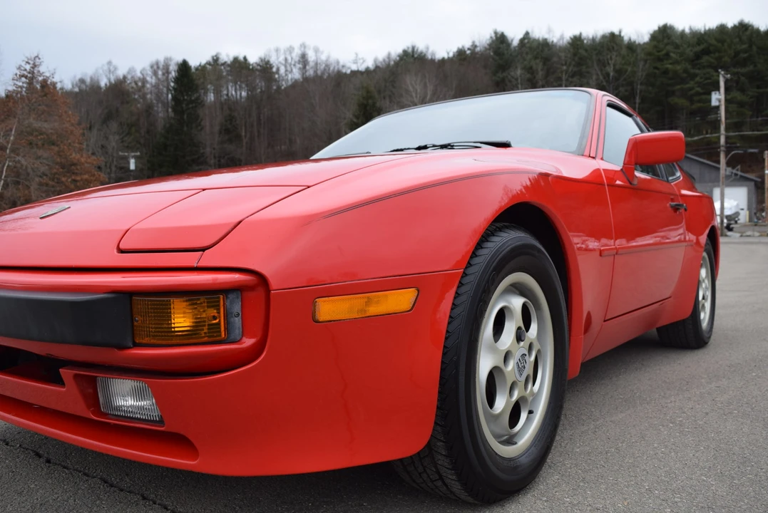 1987 Porsche 944 - Image 15 of 31