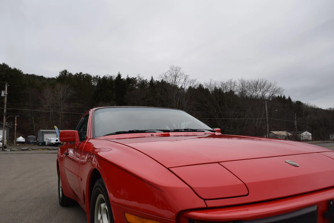 1987 Porsche 944 - Image 3 of 31