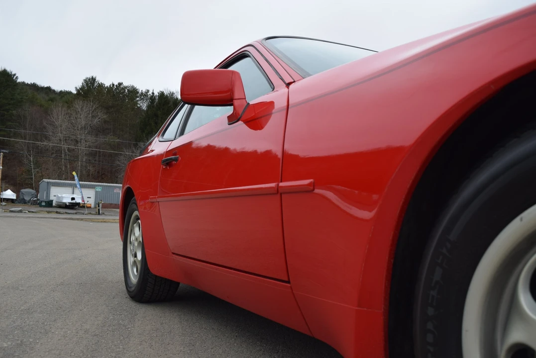 1987 Porsche 944 - Image 13 of 31