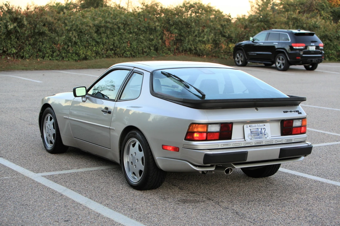 1989 Porsche 944 S2 - Image 7 of 31
