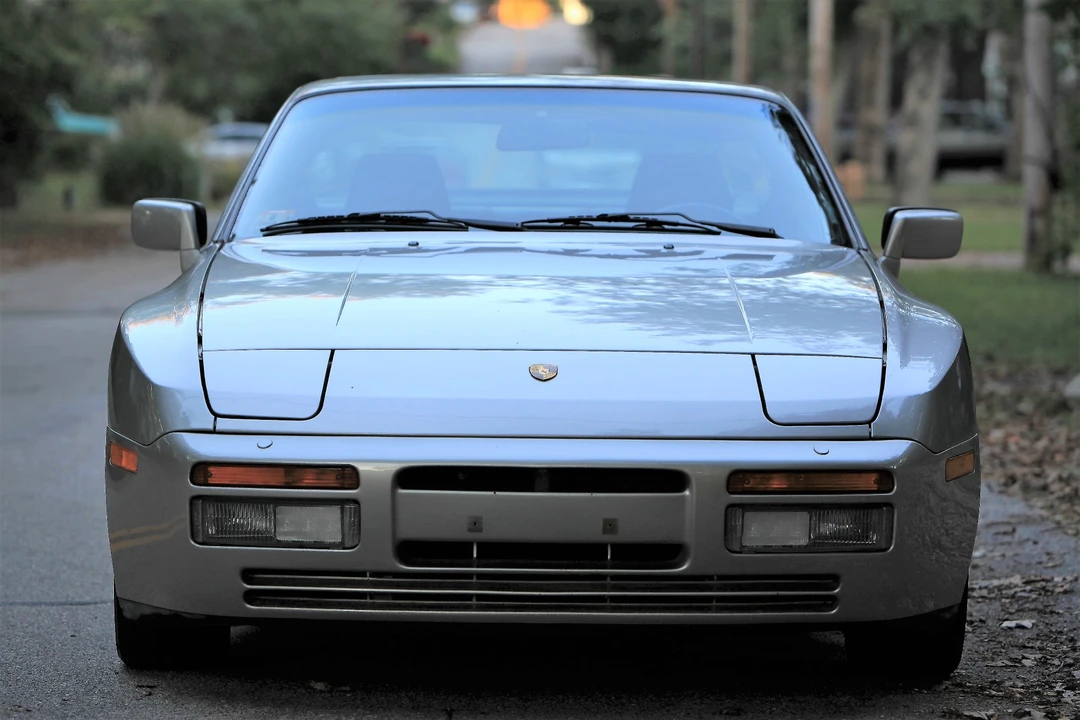 1989 Porsche 944 S2 - Image 10 of 31