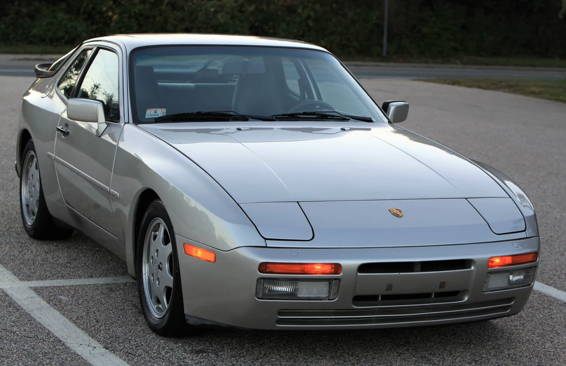 1989 Porsche 944 S2 - Image 12 of 31