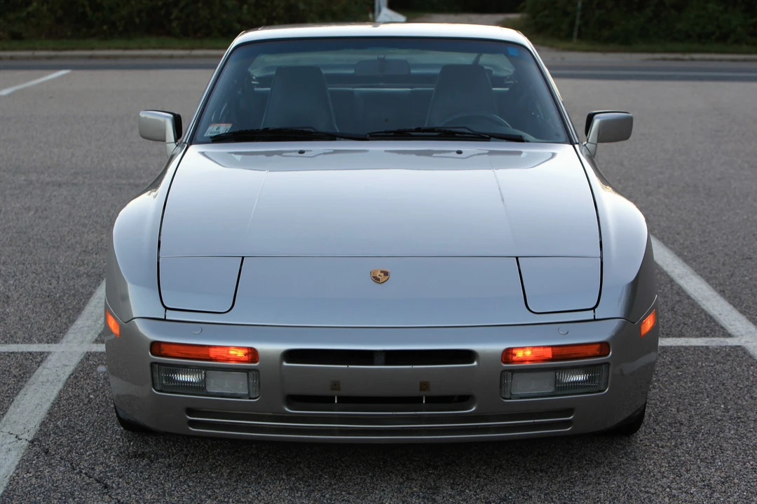 1989 Porsche 944 S2 - Image 11 of 31