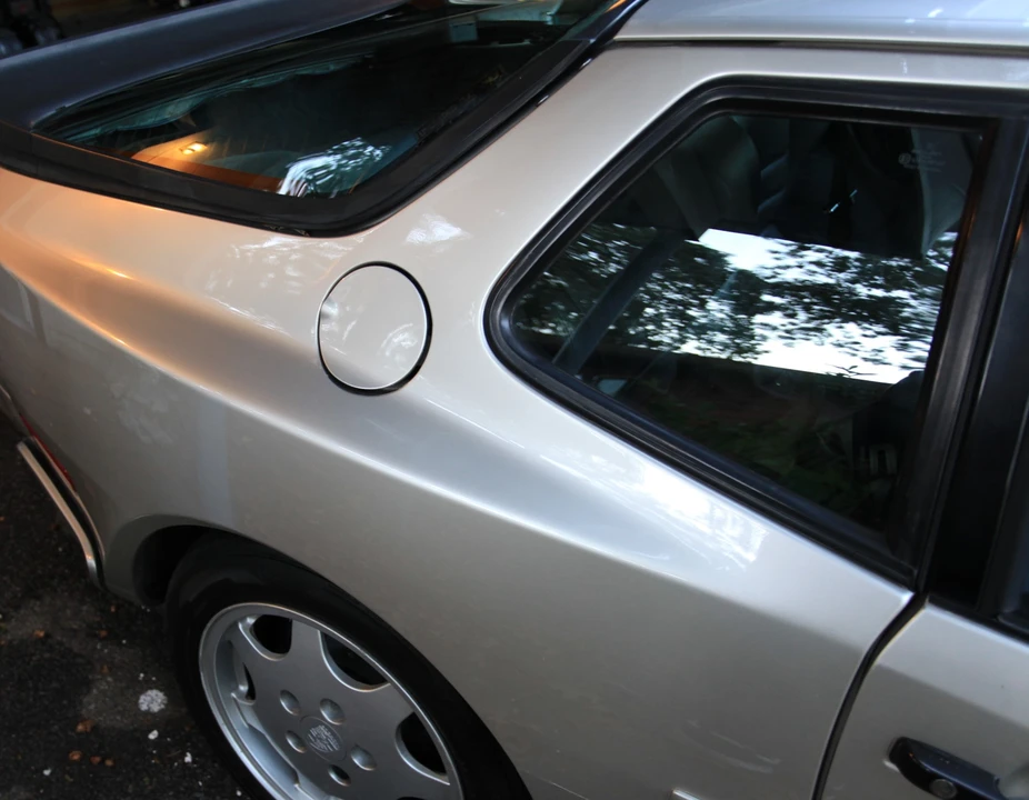 1989 Porsche 944 S2 - Image 20 of 31