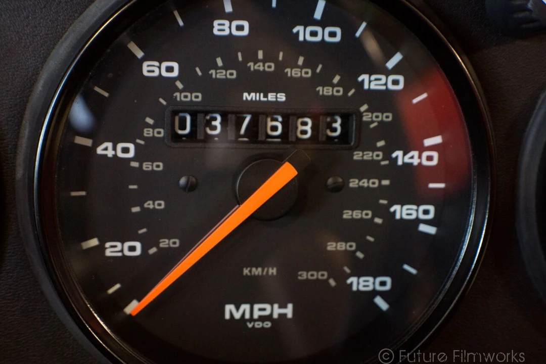 1994 Porsche 964 Carrera - Image 27 of 31
