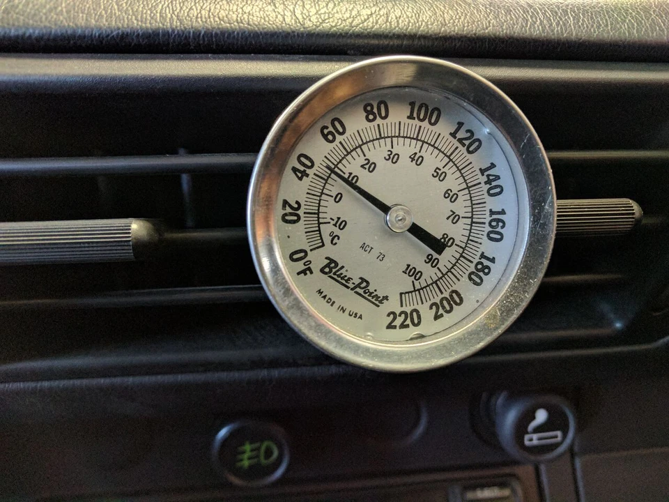 1994 Porsche 964 Carrera - Image 28 of 31