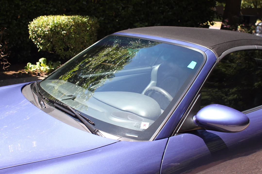 1999 Porsche 996 Carrera - Image 15 of 31