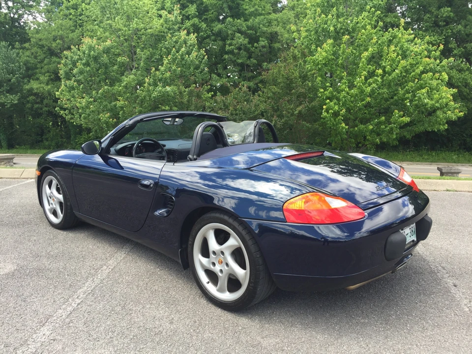2000 Porsche 986 Boxster - Image 13 of 31