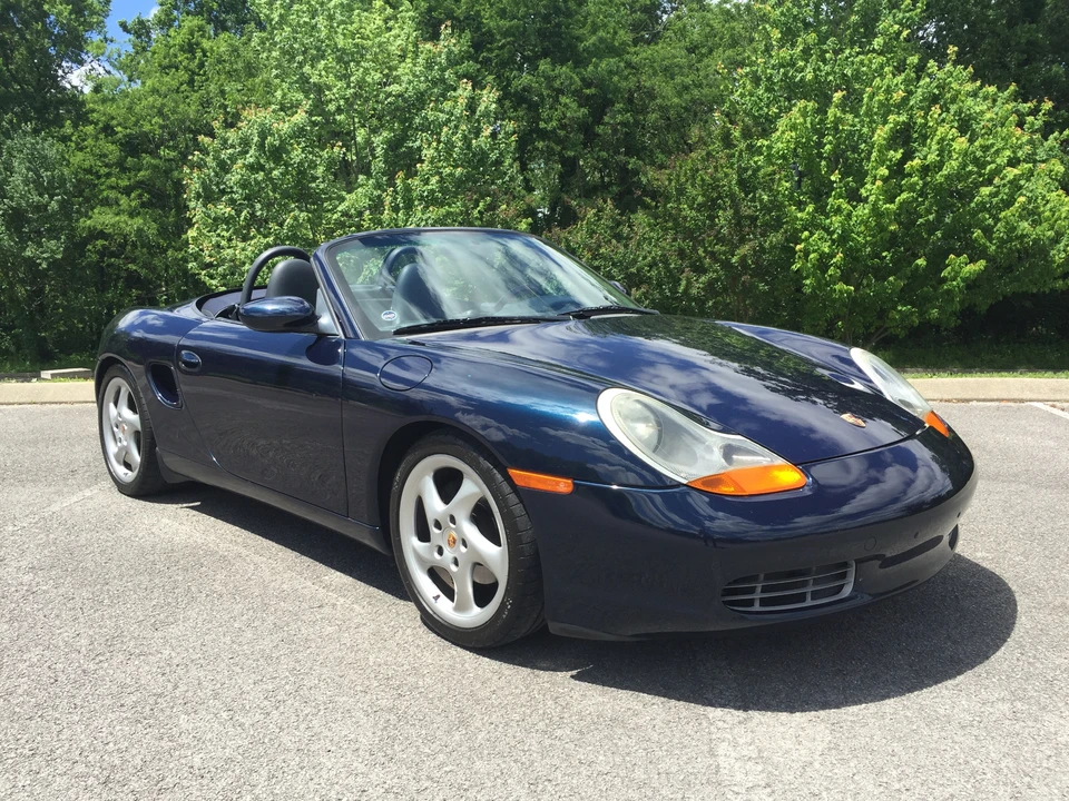 2000 Porsche 986 Boxster - Image 3 of 31