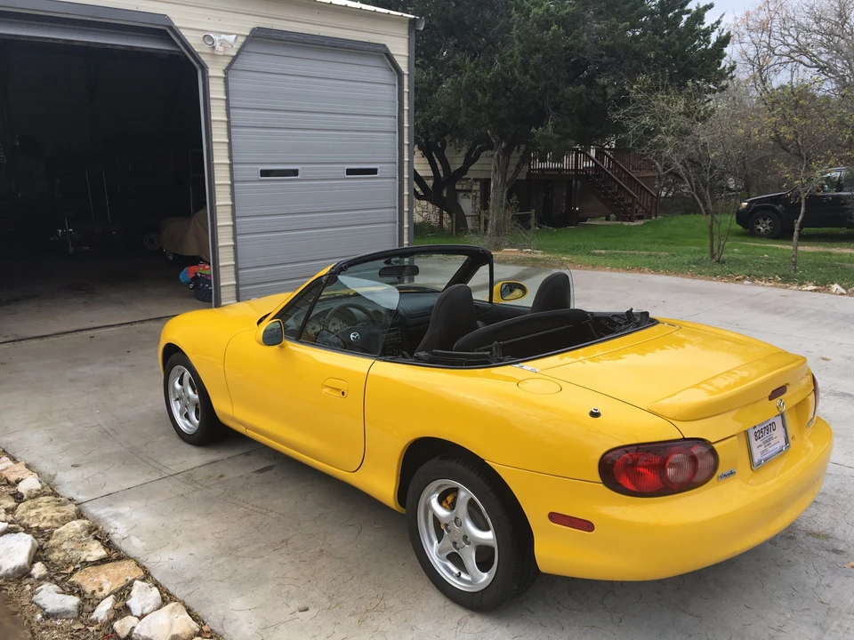2002 Mazda NB MX-5 Miata - Image 12 of 31