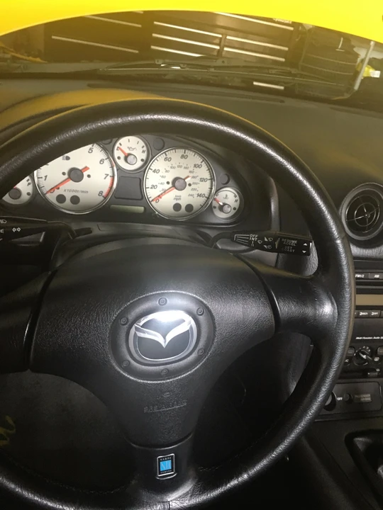 2002 Mazda NB MX-5 Miata - Image 17 of 31