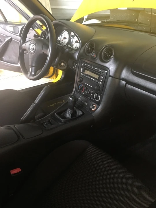 2002 Mazda NB MX-5 Miata - Image 24 of 31