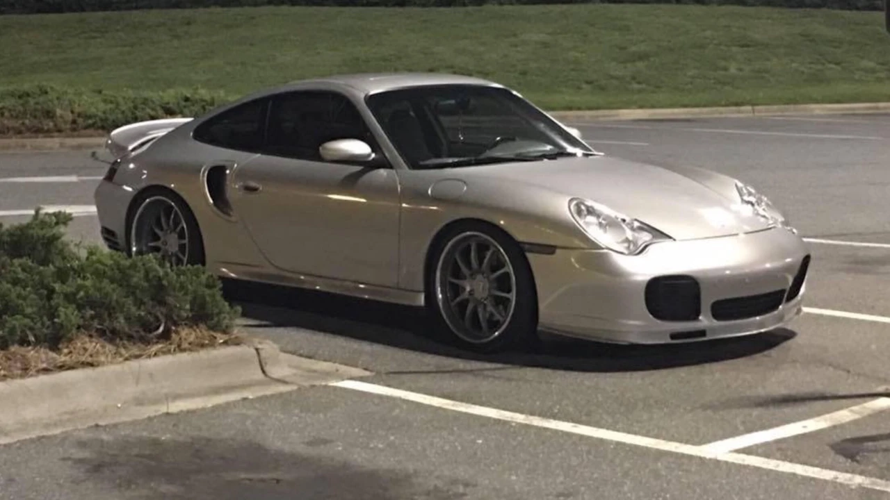 2002 Porsche 996 Turbo - Image 16 of 31