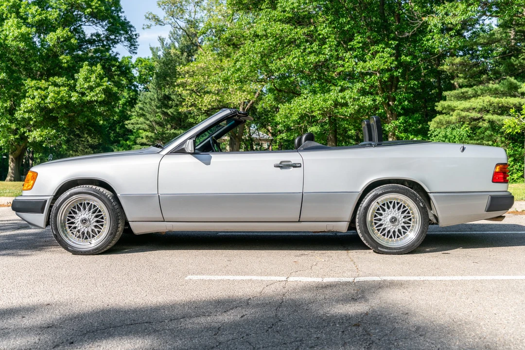 1993 Mercedes-Benz W124 E-Class - Image 3 of 31