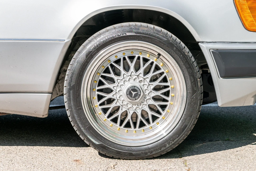 1993 Mercedes-Benz W124 E-Class - Image 26 of 31