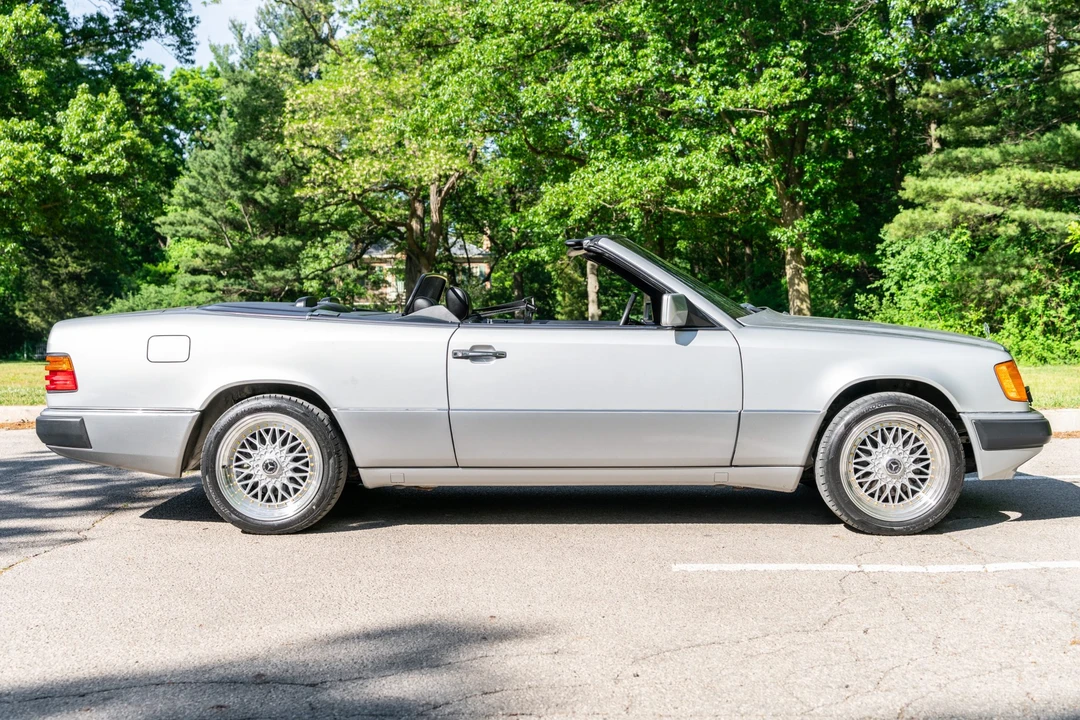 1993 Mercedes-Benz W124 E-Class - Image 7 of 31