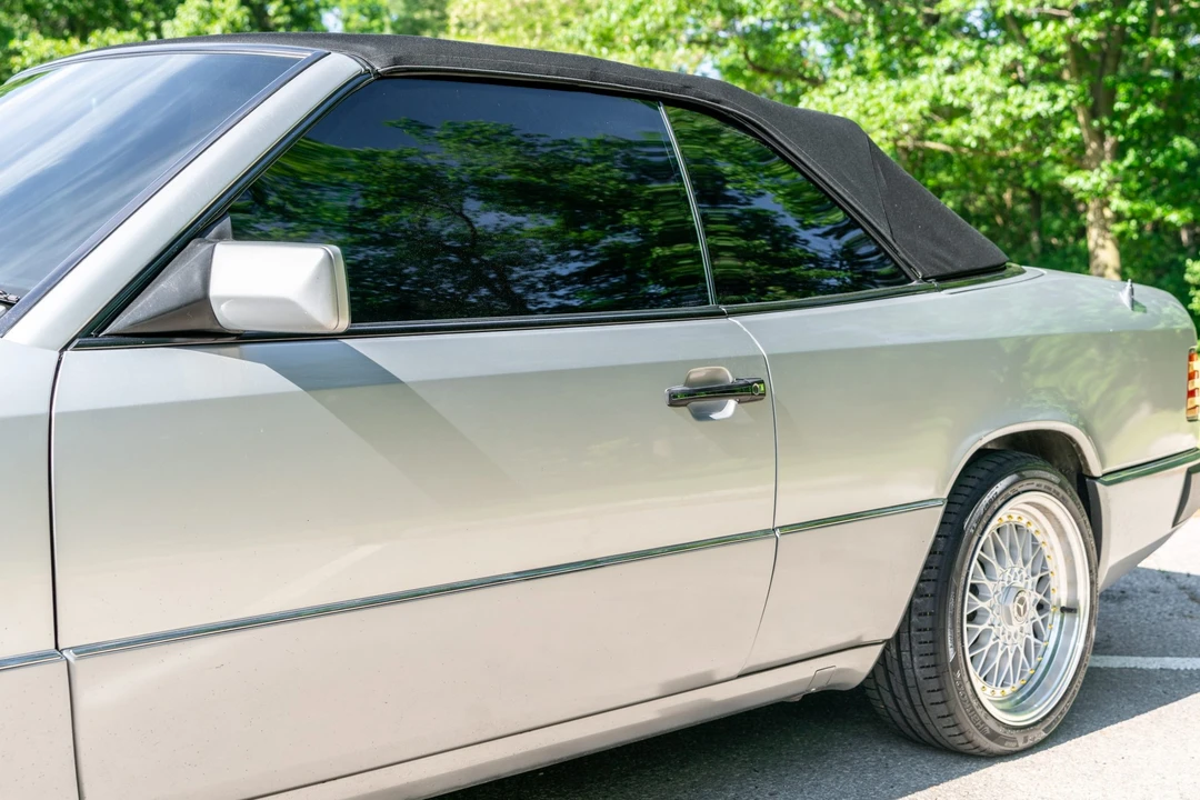 1993 Mercedes-Benz W124 E-Class - Image 20 of 31
