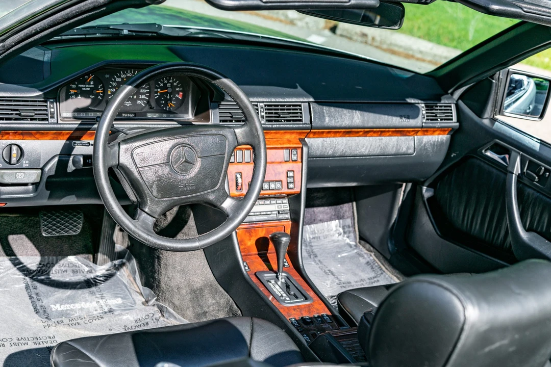 1993 Mercedes-Benz W124 E-Class - Image 31 of 31