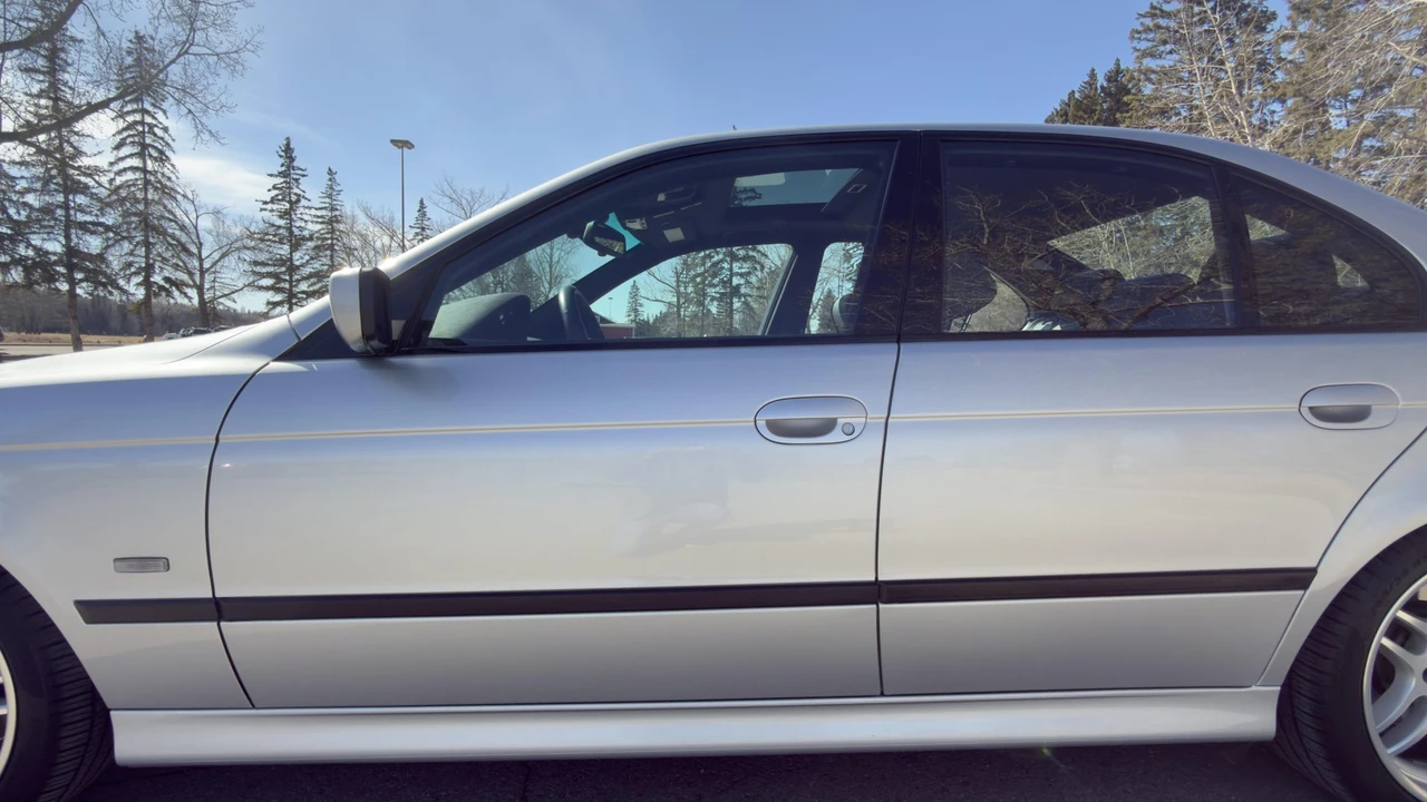 2003 BMW E39 540i - Image 23 of 31