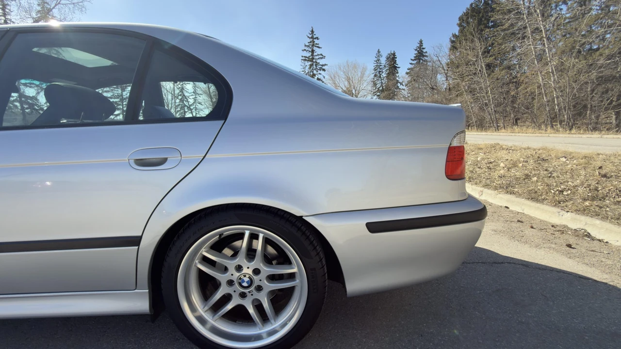 2003 BMW E39 540i - Image 25 of 31