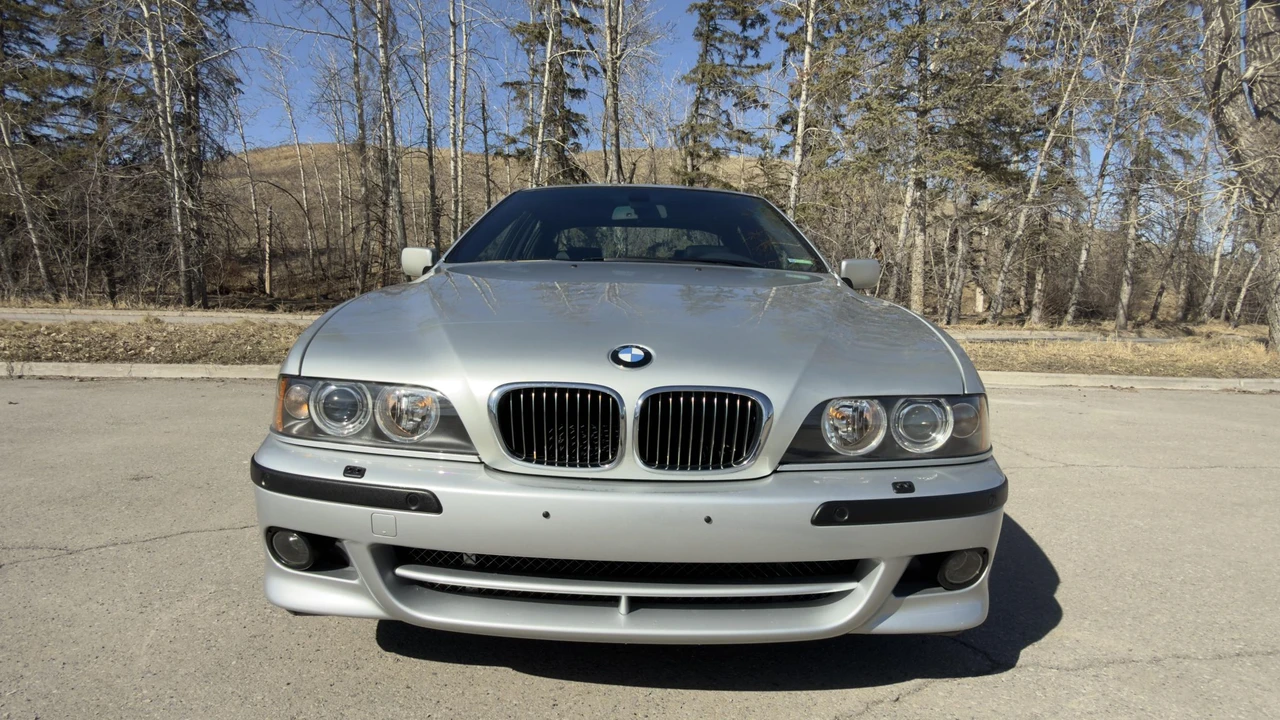 2003 BMW E39 540i - Image 9 of 31