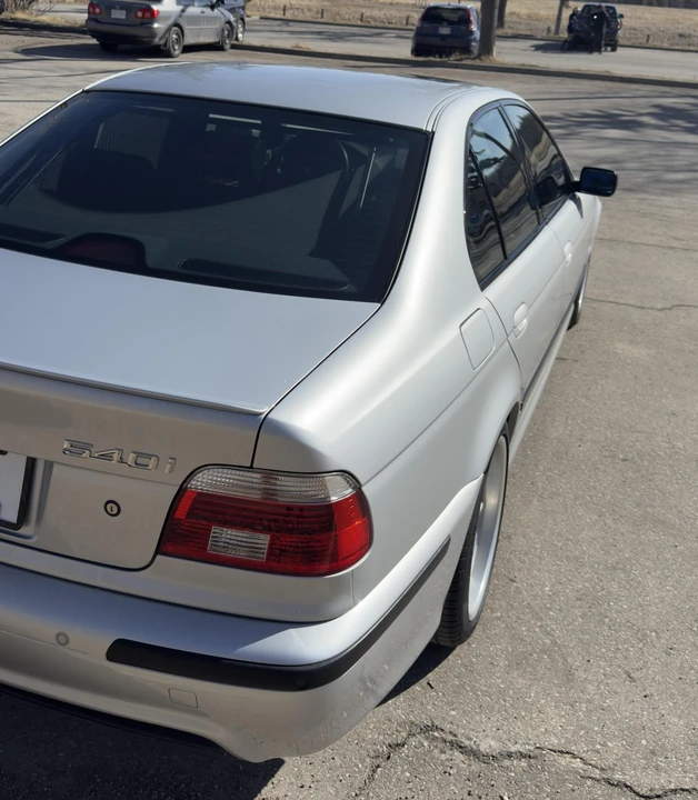 2003 BMW E39 540i - Image 12 of 31