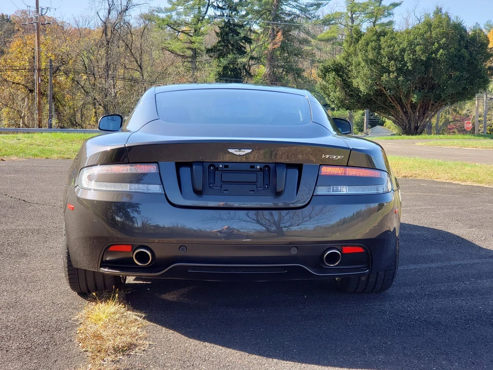 2012 Aston Martin Virage (2011-2012) - Image 28 of 31