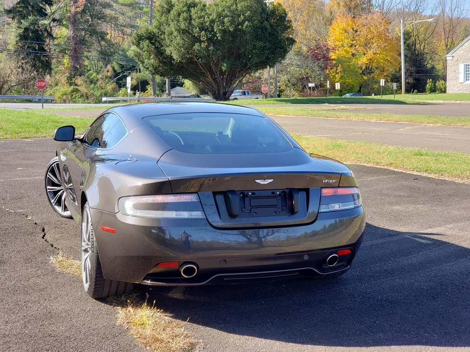 2012 Aston Martin Virage (2011-2012) - Image 27 of 31