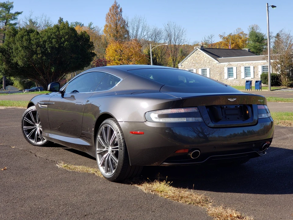 2012 Aston Martin Virage (2011-2012) - Image 25 of 31