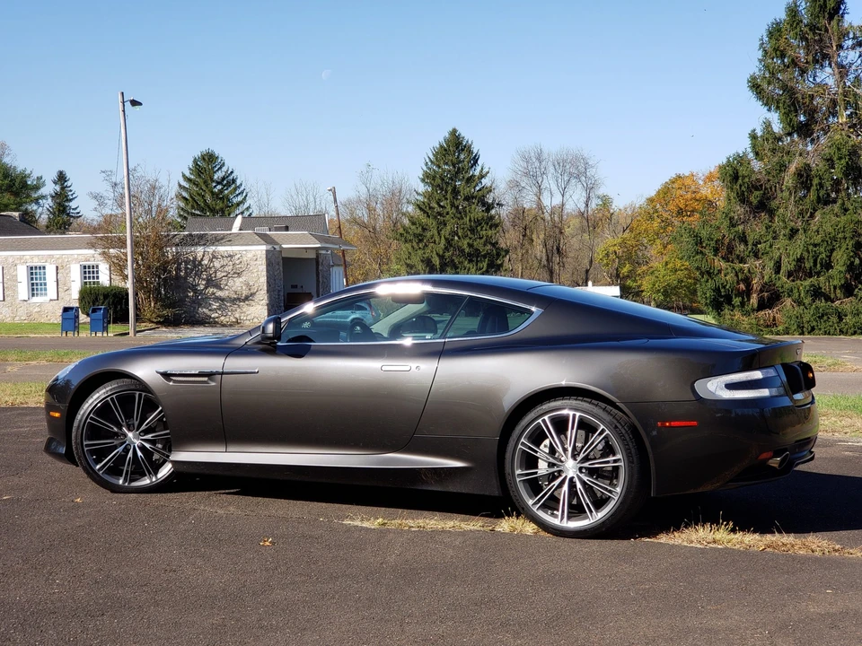 2012 Aston Martin Virage (2011-2012) - Image 24 of 31