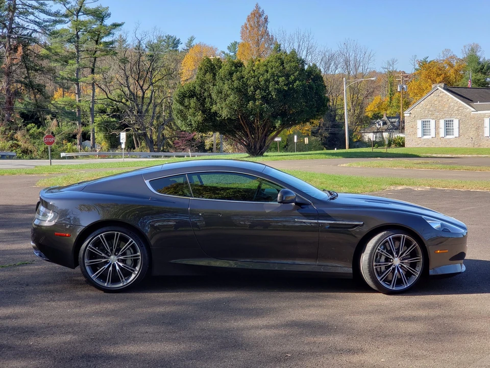 2012 Aston Martin Virage (2011-2012) - Image 11 of 31