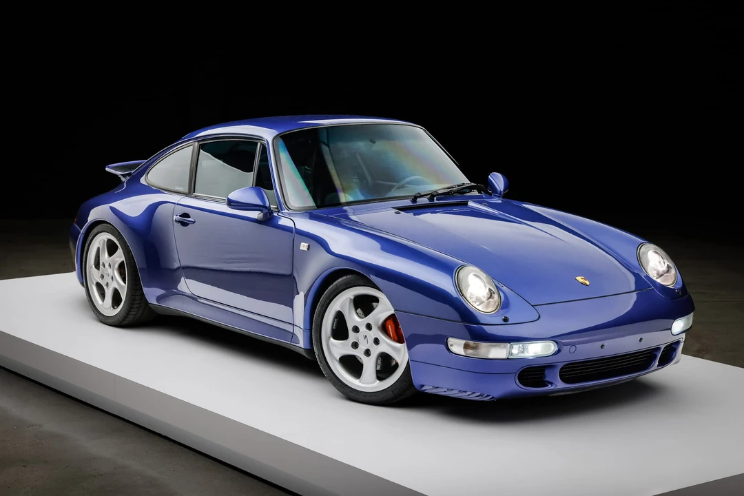 1997 Porsche 993 Carrera 4S - Image 13 of 31