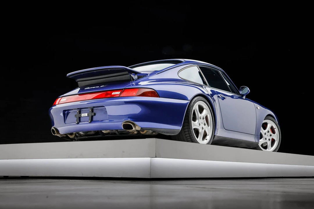 1997 Porsche 993 Carrera 4S - Image 22 of 31