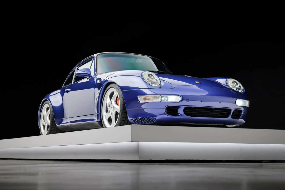 1997 Porsche 993 Carrera 4S - Image 15 of 31