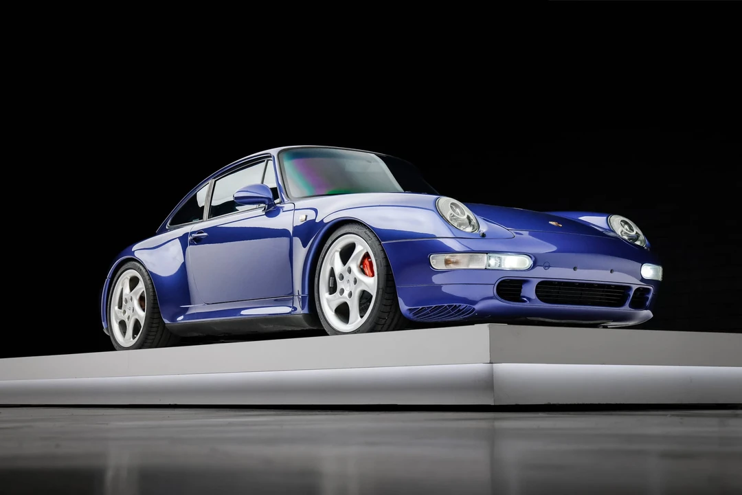 1997 Porsche 993 Carrera 4S - Image 17 of 31