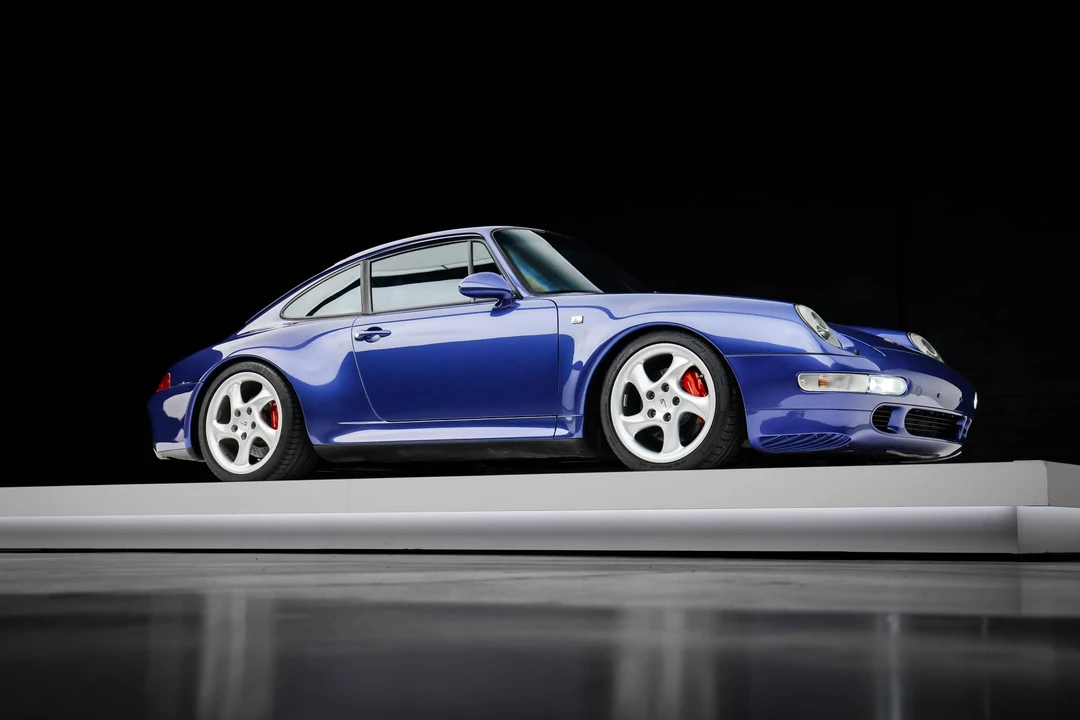 1997 Porsche 993 Carrera 4S - Image 18 of 31