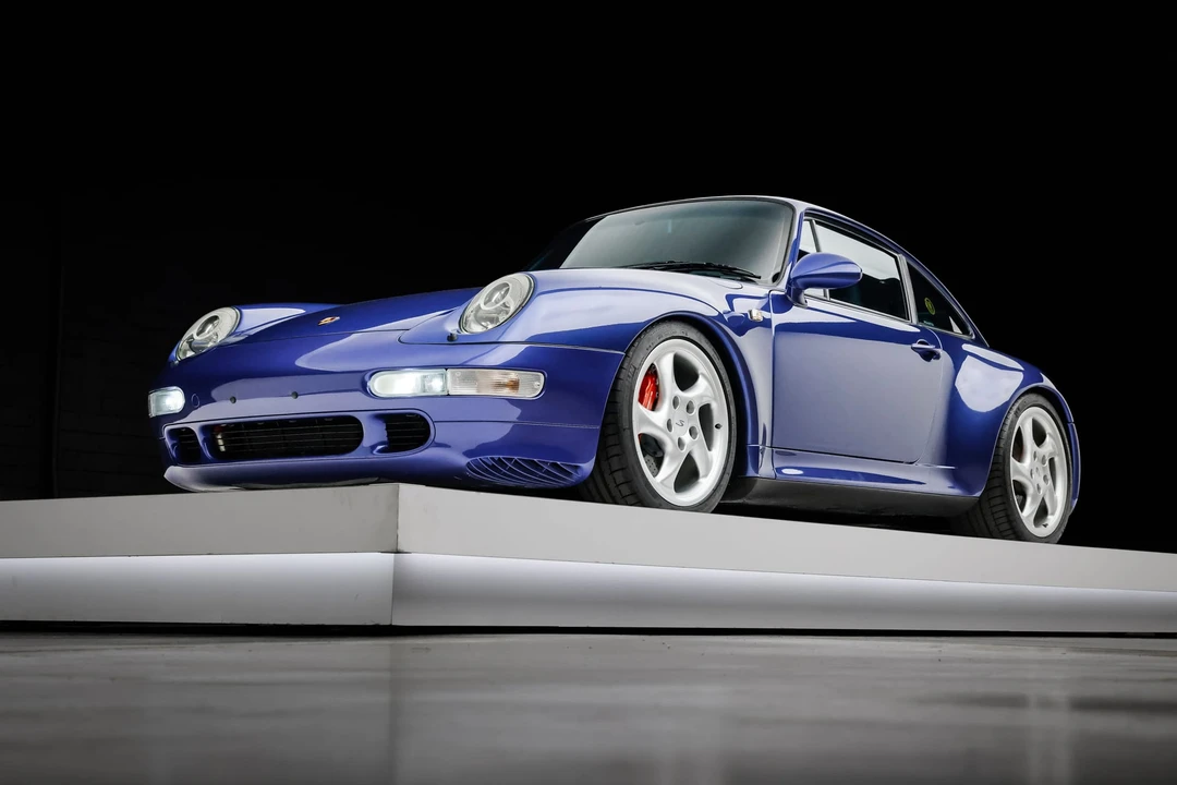 1997 Porsche 993 Carrera 4S - Image 4 of 31