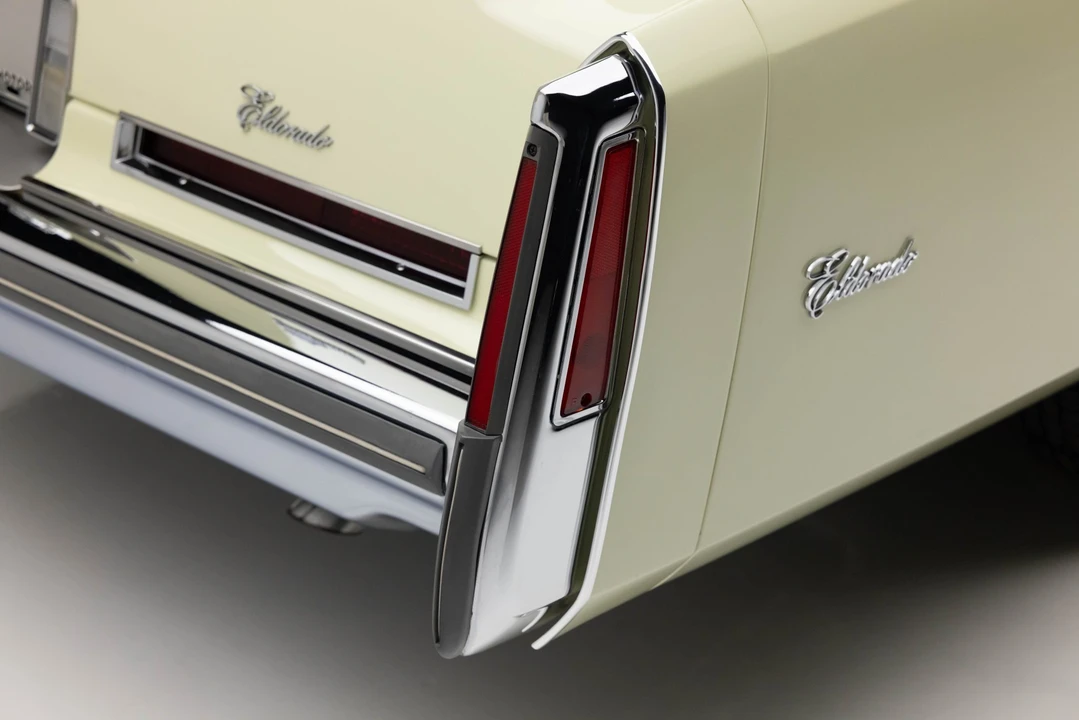 1976 Cadillac Eldorado 9th Gen - Image 28 of 31