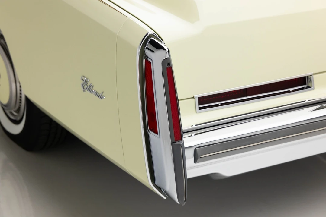 1976 Cadillac Eldorado 9th Gen - Image 27 of 31