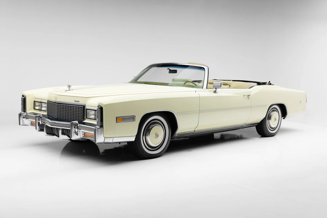 1976 Cadillac Eldorado 9th Gen - Image 2 of 31